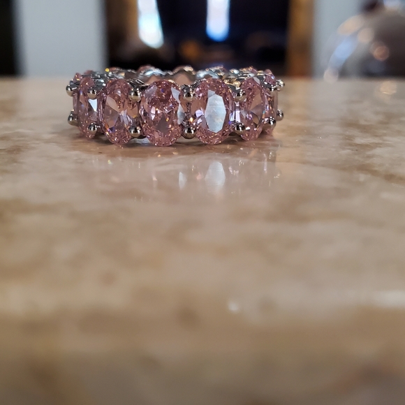Kylie style Pink crystal eternity ring - Picture 2 of 5